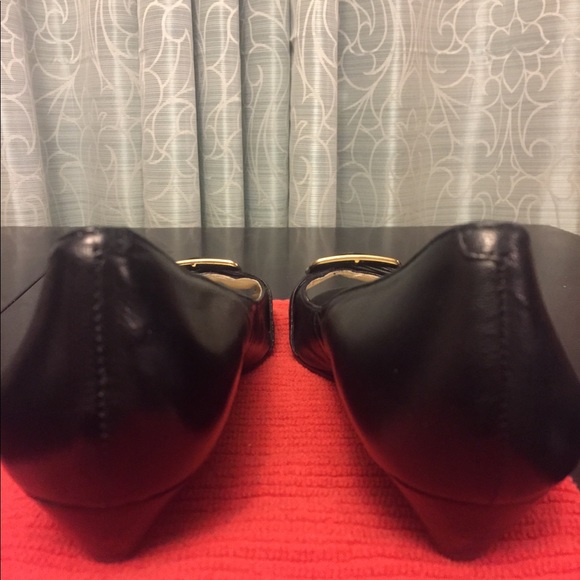 Nine West peep toe flats - Picture 3 of 4